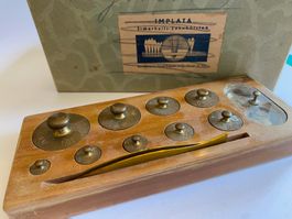 Altes Apotheker-Gewichtset Messing mit Feingewichten
