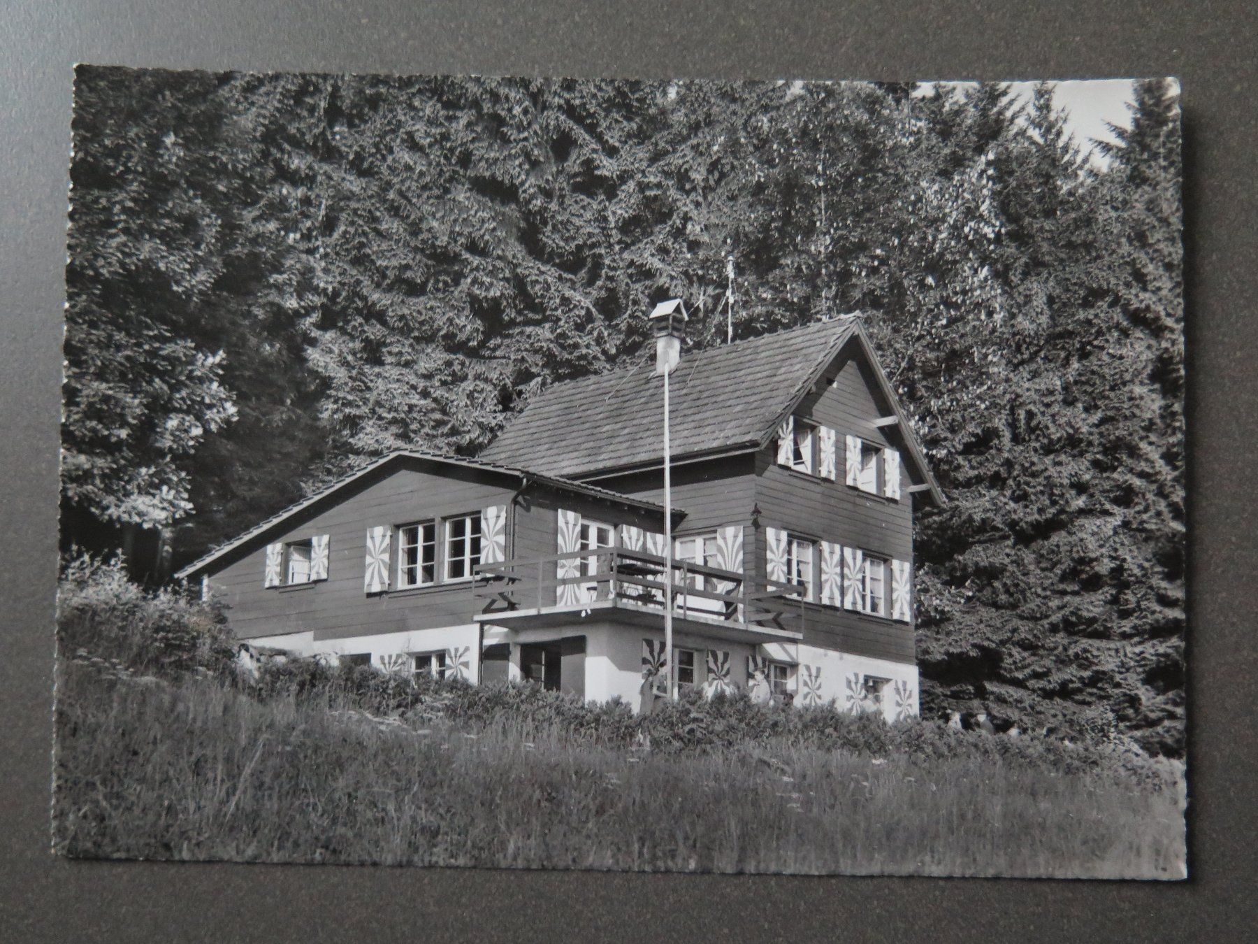 Cartoline postali: WÄDENSWIL - JUGENDHERBERGE – Usato da Wittenbach venduto da lipasal