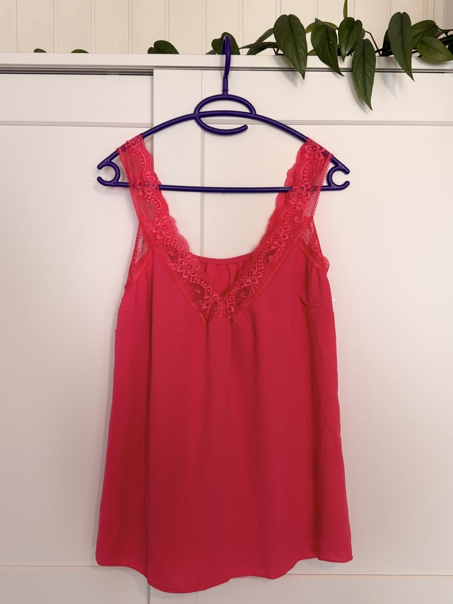 Tops: Spitzentop pink Grösse S Neu – Neuf (Voir description) à Sorvilier par Ms.Meow 1