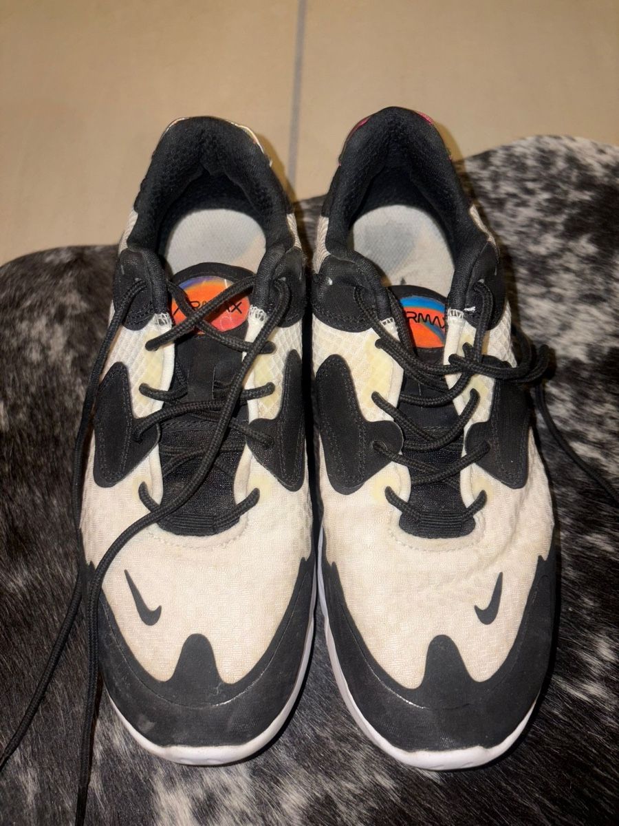 Nike Scarpe da donna: Nike baskets 38.5, Très Bon État – Usato da Bulle venduto da Re-a-loved 1