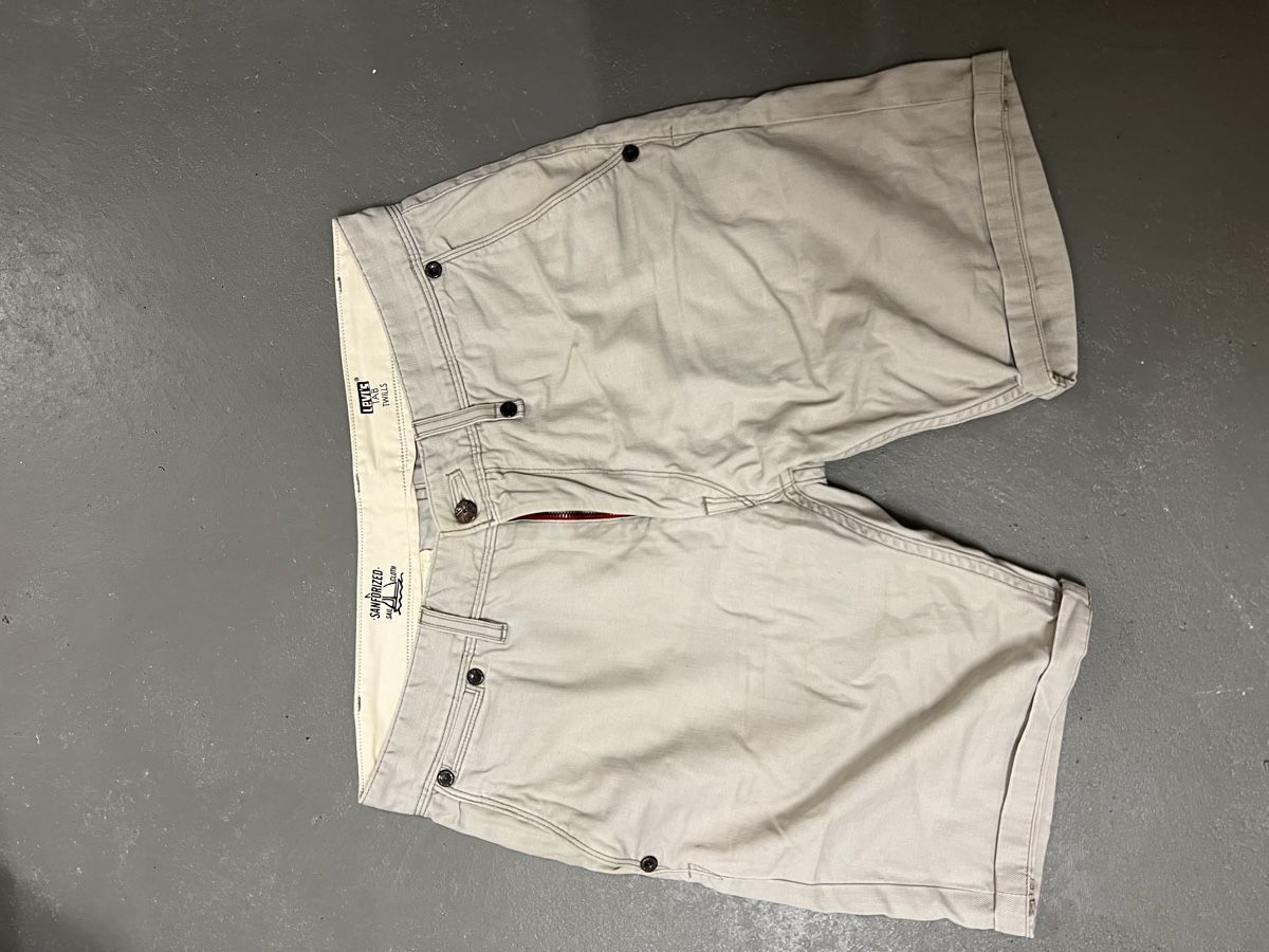 Jeans: Jeans Levis – Usato da Basel venduto da san_zks2 1