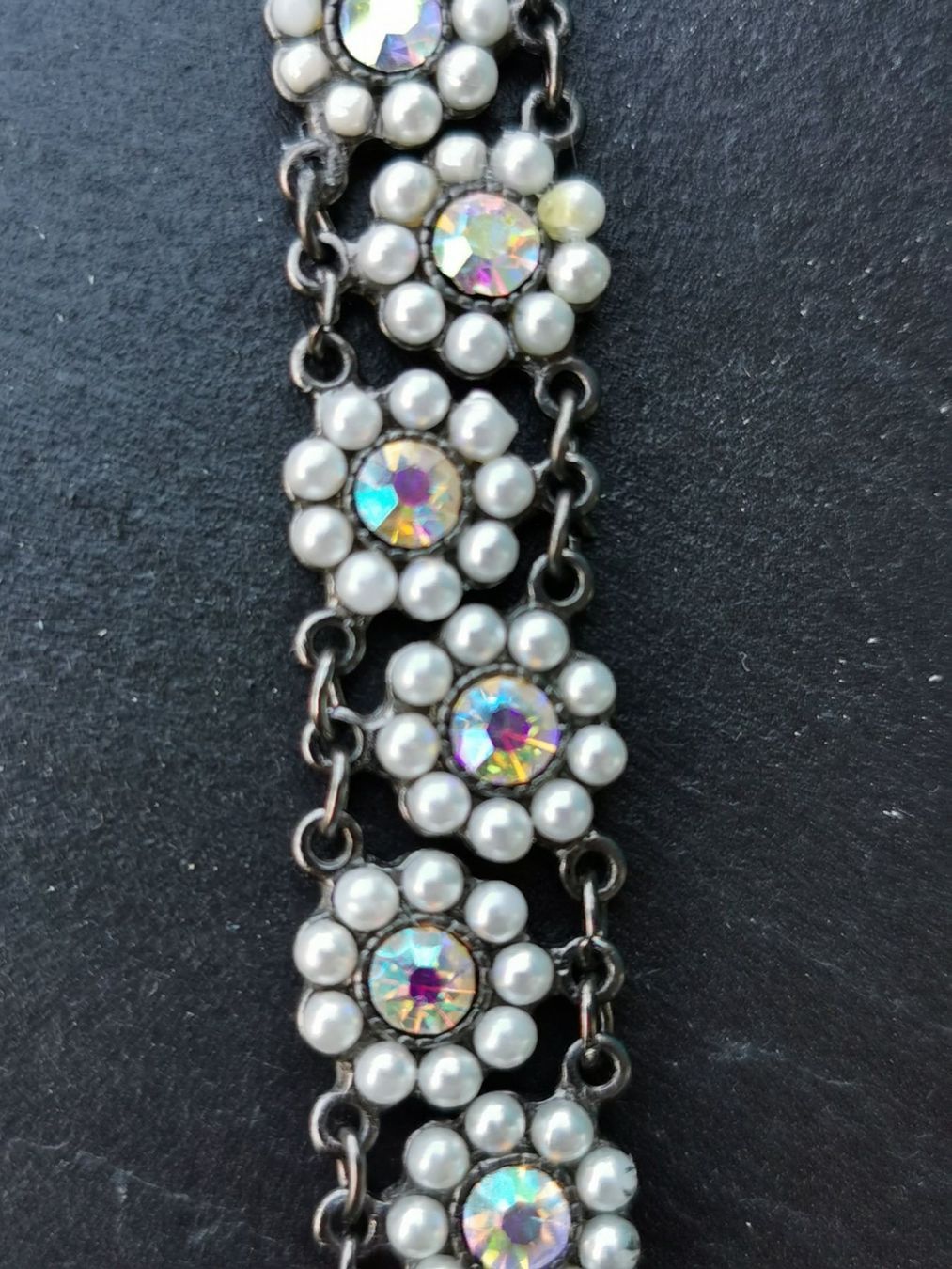Armbänder & -reifen: Bracelet souple laiton, perles et strass – Gebraucht aus Veyrier von Leilazizou 1