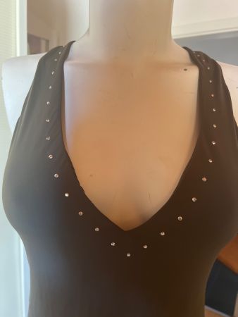 Oliv grüner Badeanzug Gr M (38-40). Neu