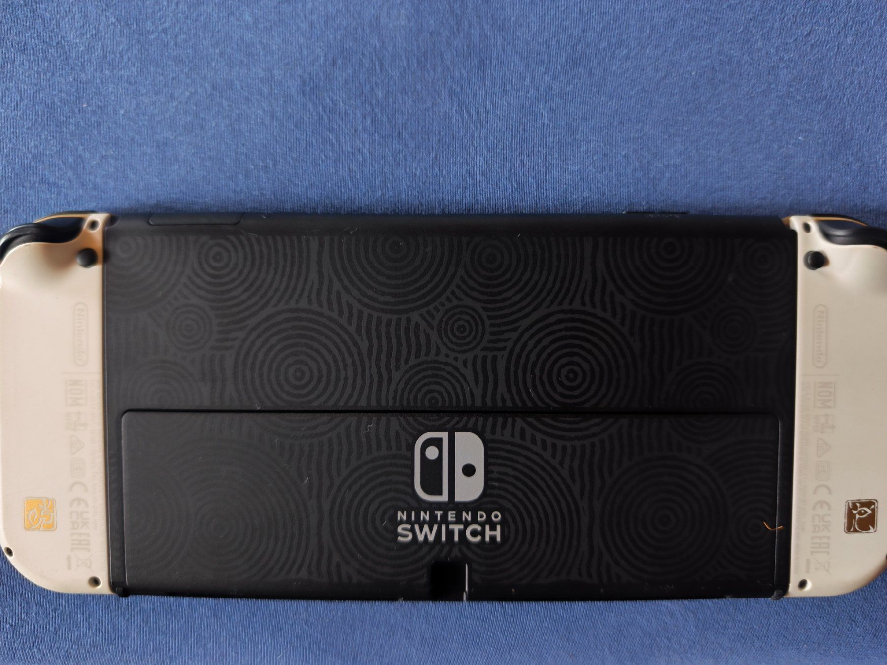 Nintendo Console: Nintendo Switch OLED Zelda Edition gebraucht Ovp – Usato da Huttwil venduto da MrsCreed 2