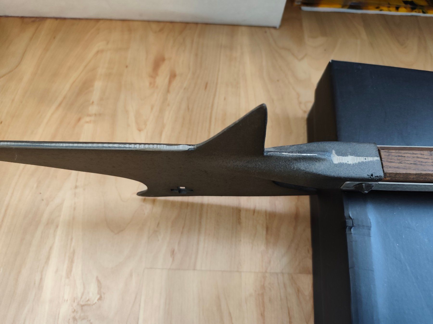 Armi bianche: Hellebarde Holzschaft und Metall Speerspitze Länge 104 cm – Nuovo (secondo la descrizione) da Bettwil venduto da Tigria10 3