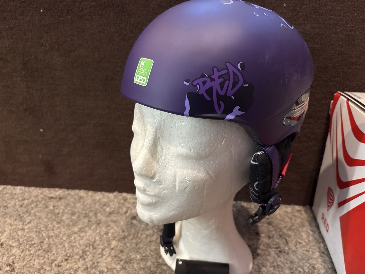 Caschi: Ski Helm – Nuovo e nell'imballaggio originale da Schaffhausen venduto da Fresh-Stuff 2