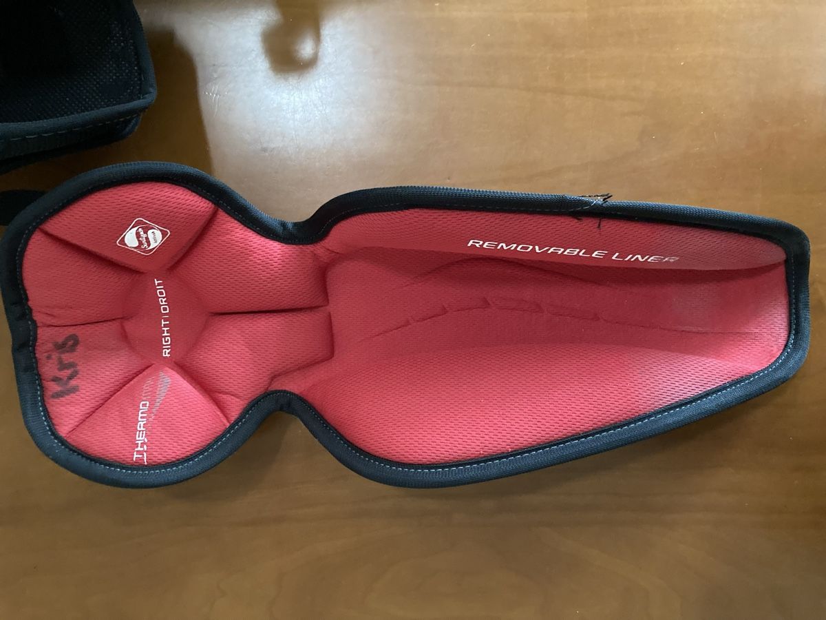 Bauer Protezioni & Imbottiture: Bauer Shin Guards adult – Usato da Winterthur venduto da niemim 3