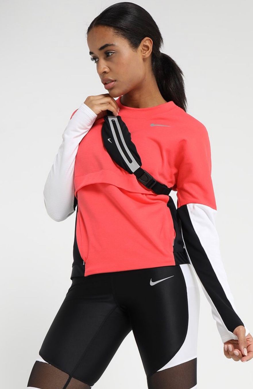 Nike T-Shirts: Damen Sport Shirt Nike Performance M – Neu (gemäss Beschreibung) aus Zumikon von NG1979
