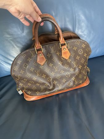 Louis Vuitton Alma