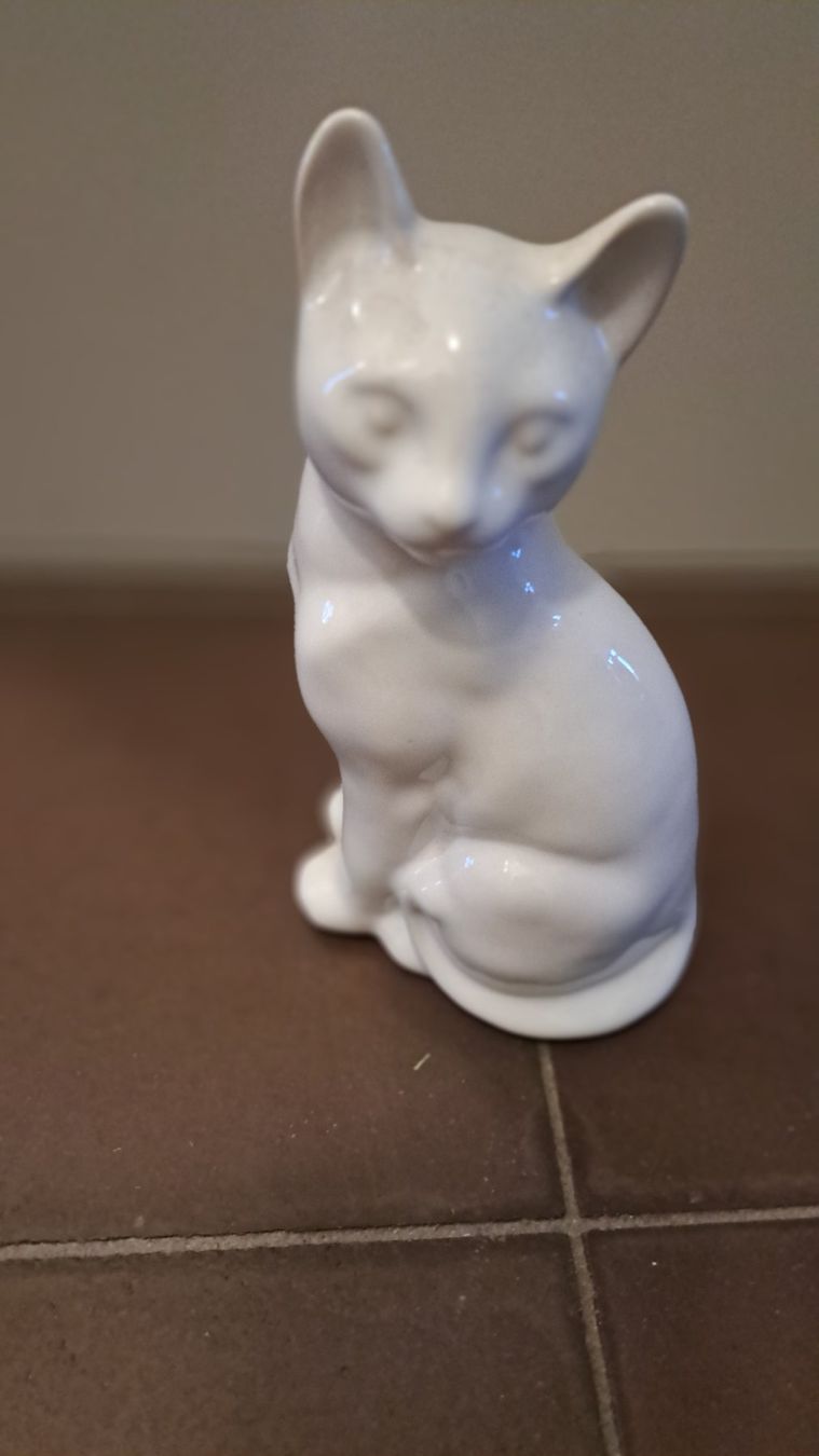 Statuette: Urne Katze – Usato da Luzern venduto da pumi24