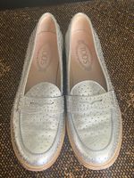 Tod‘s Schuhe Silber mit Nieten all over, Grösse 40