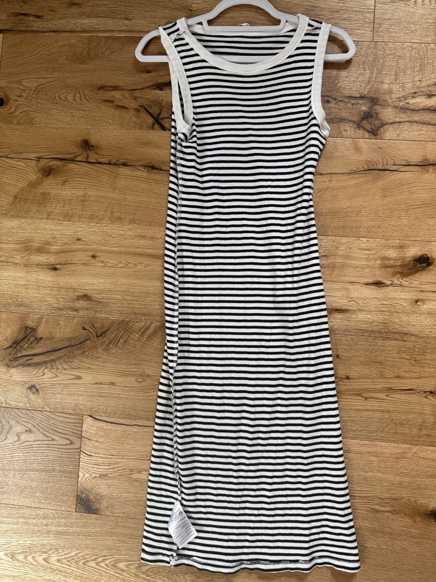 Robes: Kleid gestreift Grösse S  – D'occasion à Hüttwilen par sar_8gj7