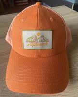 Cappellino arancione con ricamo Alprawck