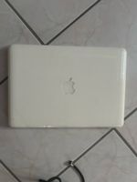 Apple MacBook weiss guter Zustand 13 Zoll