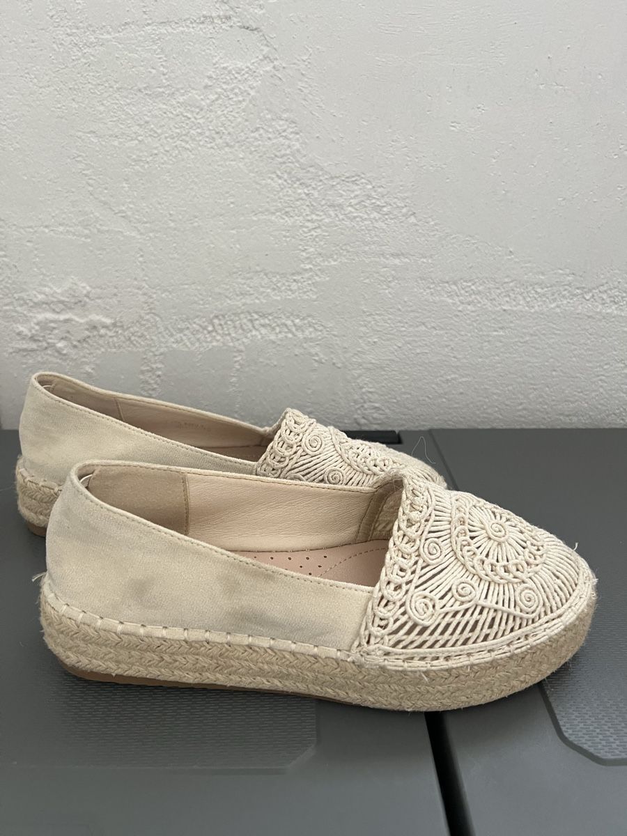 Scarpe da donna: Damen Espadrilles beige mit Flechtmuster 38 – Usato da Altenrhein venduto da jus_mx89 2