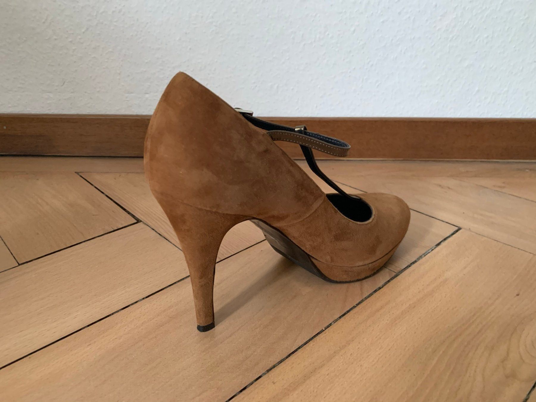 Scarpe da donna: ALBERTO ZAGO - Riemchen Leder Pumps 38 – Usato da Zürich venduto da Diazaio 2
