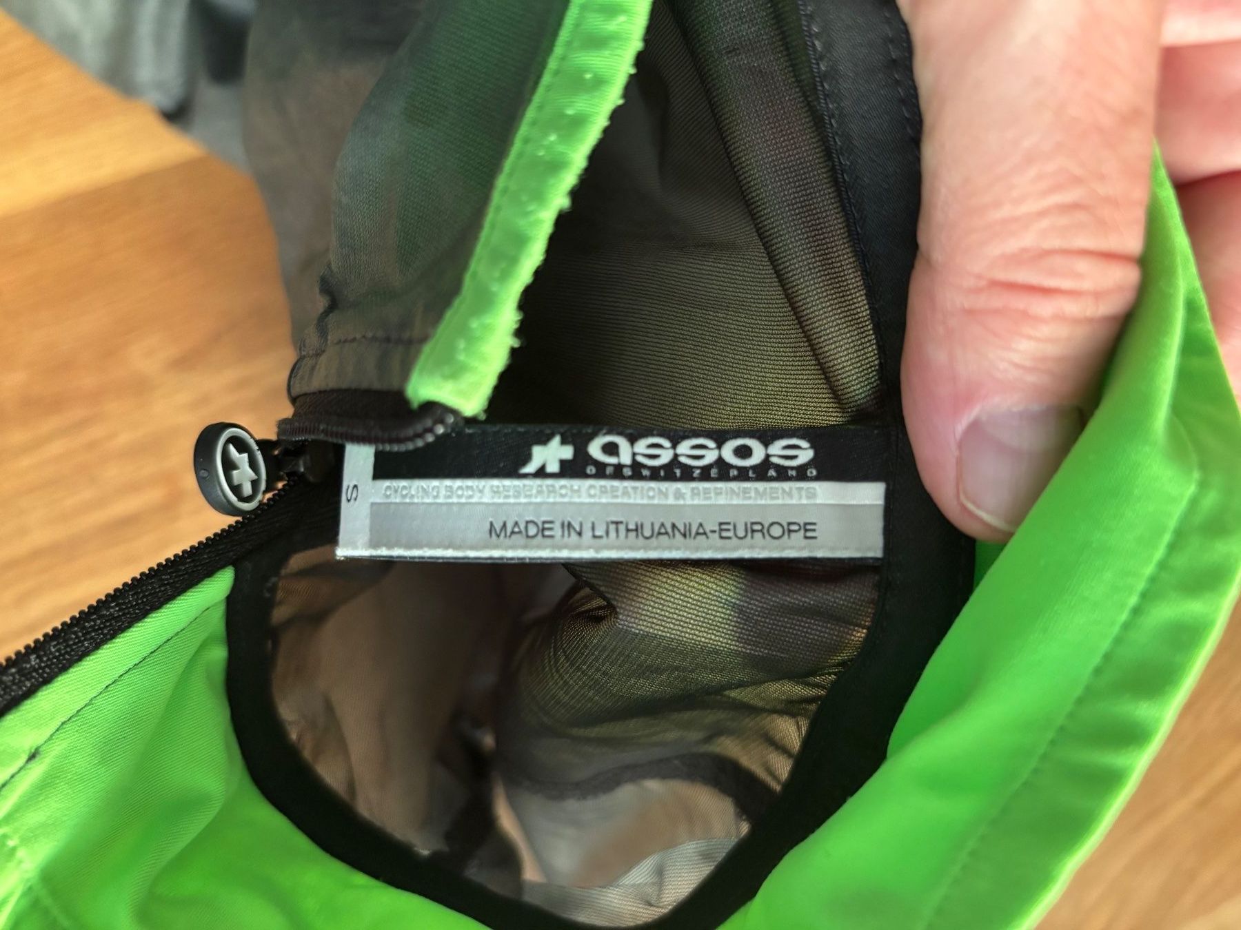 Assos Giacche: Assos Mille gt WindJacke gr s – Usato da Geuensee venduto da sonnetje 2