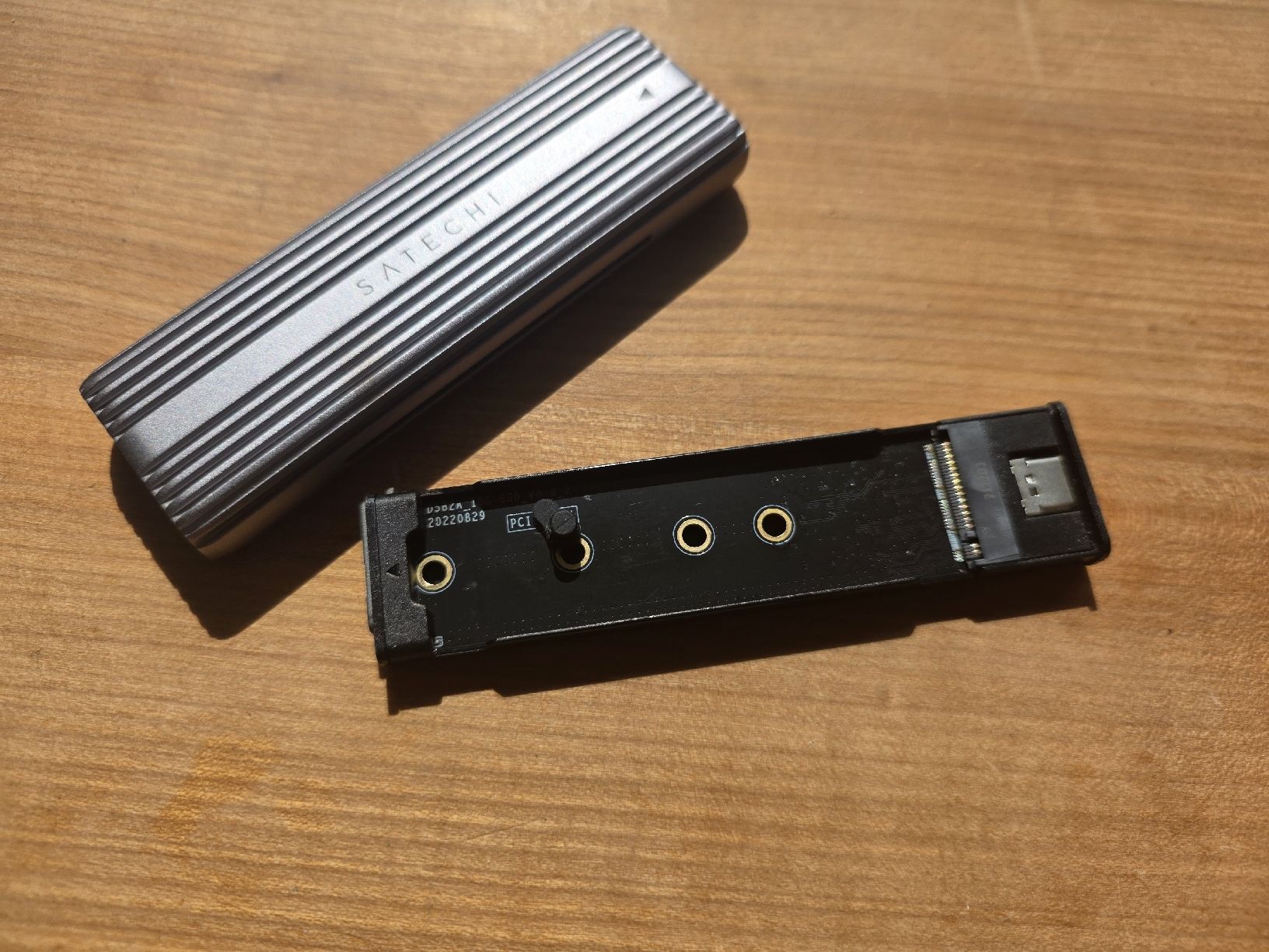 Satechi Unità & Adattatore: Satechi SSD Gehäuse m.2 usb-c – Usato da Biberist venduto da Volo28