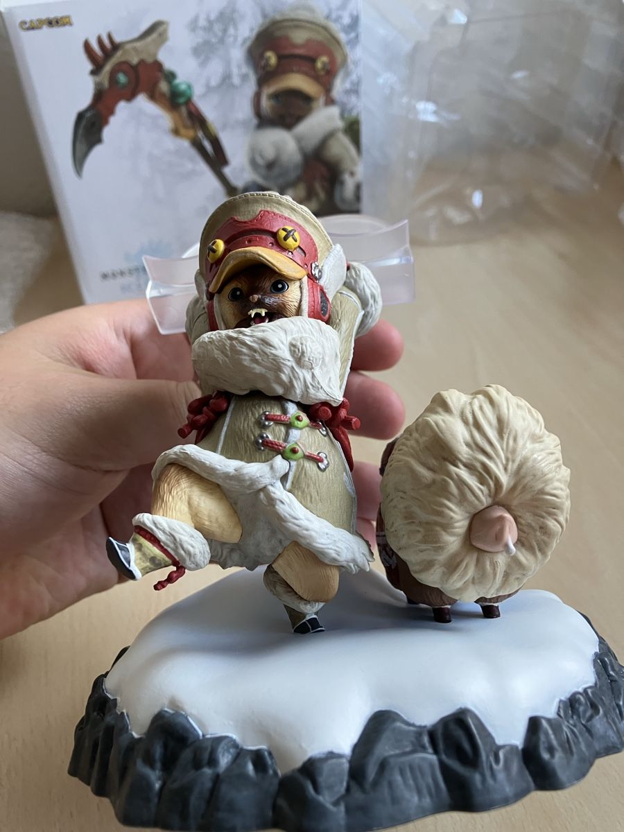Controller: CAPCOM Monster Hunter Iceborne Otomo Airou PS4 Stand – Nuovo e nell'imballaggio originale da Lausanne venduto da Pingouin14 8