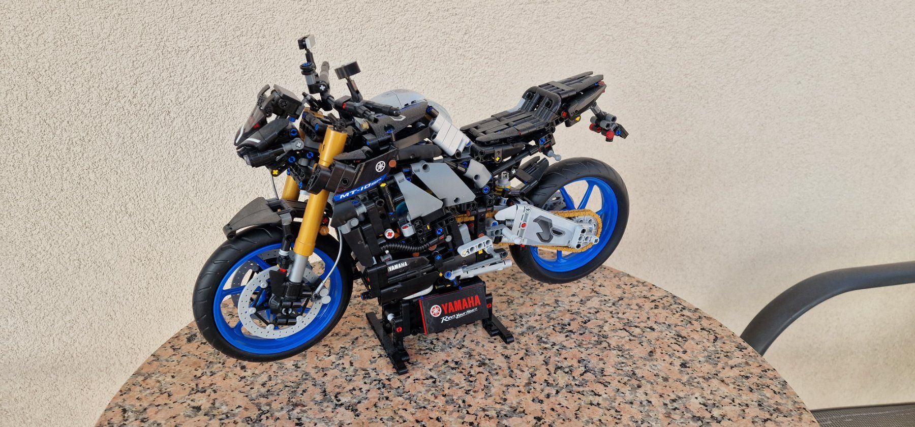Modellini d'auto: Yamaha MT10 fertig gebaut – Usato da Gersau venduto da bru_dsm8 2