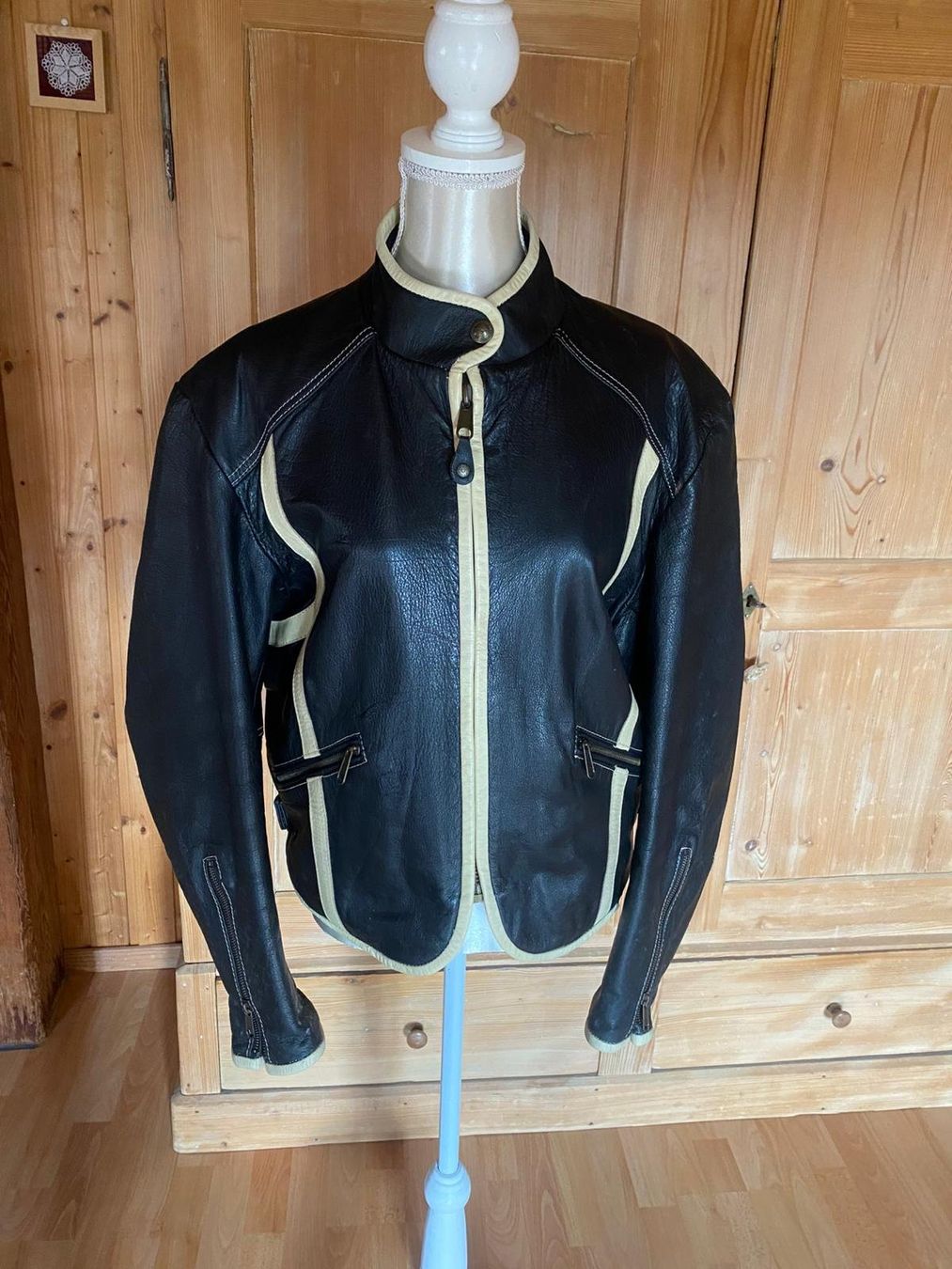 Giacche: Coole Lederjacke ONYX Gr. 42 – Usato da Röschenz venduto da Tashroal