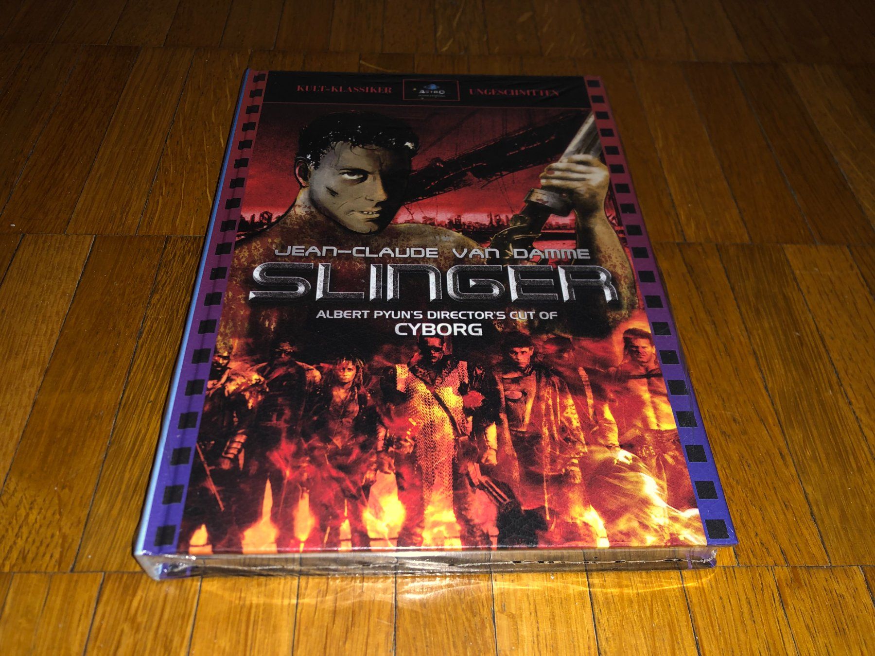 Tous les DVDs: Slinger - MEDIABOOK - BLU-RAY - A - UNCUT – Neuf avec emballage d'origine à Basel par havsok