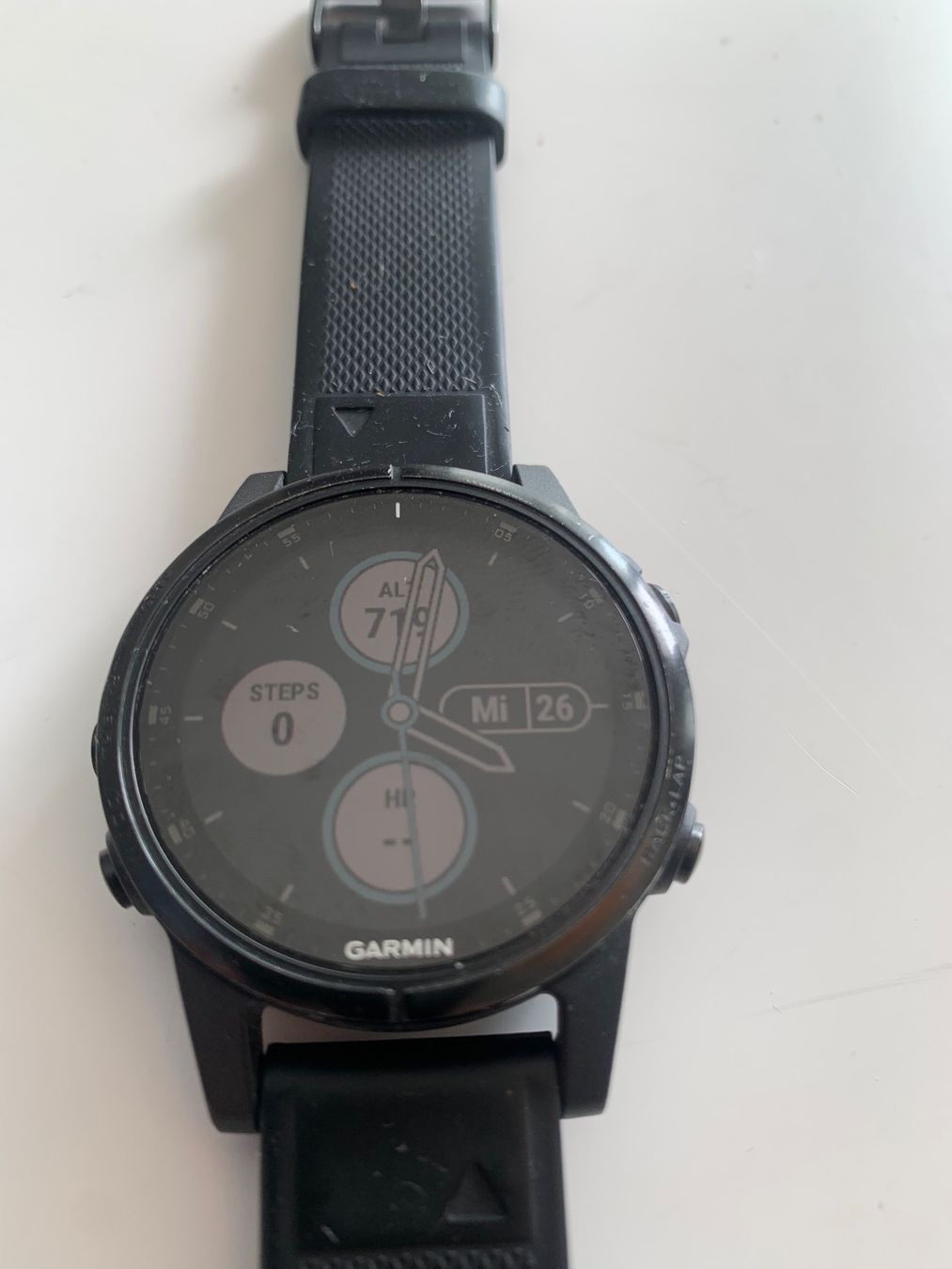 Garmin Smartwatch: Garmin fenix 5s Plus inkl. 5 neuwertiger Armbänder – Usato da St. Gallen venduto da beija77