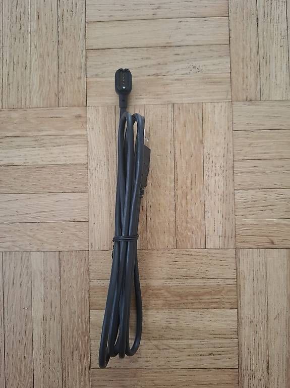 Shimano Pezzi di ricambio: Shimano EW-EC300 Di2 Ladekabel – Nuovo e nell'imballaggio originale da Unterterzen venduto da Tommylee5 1