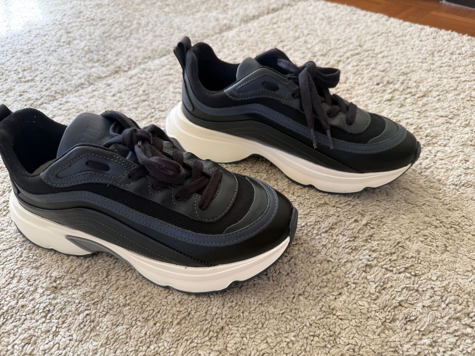 Scarpe da donna: MSGM trendy chunky sneakers – Usato da Uster venduto da den_9jkr 1