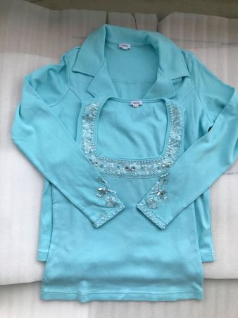 Set: T-shirt et veste/ T-Shirt und Jacke/T-Shirt e giacca