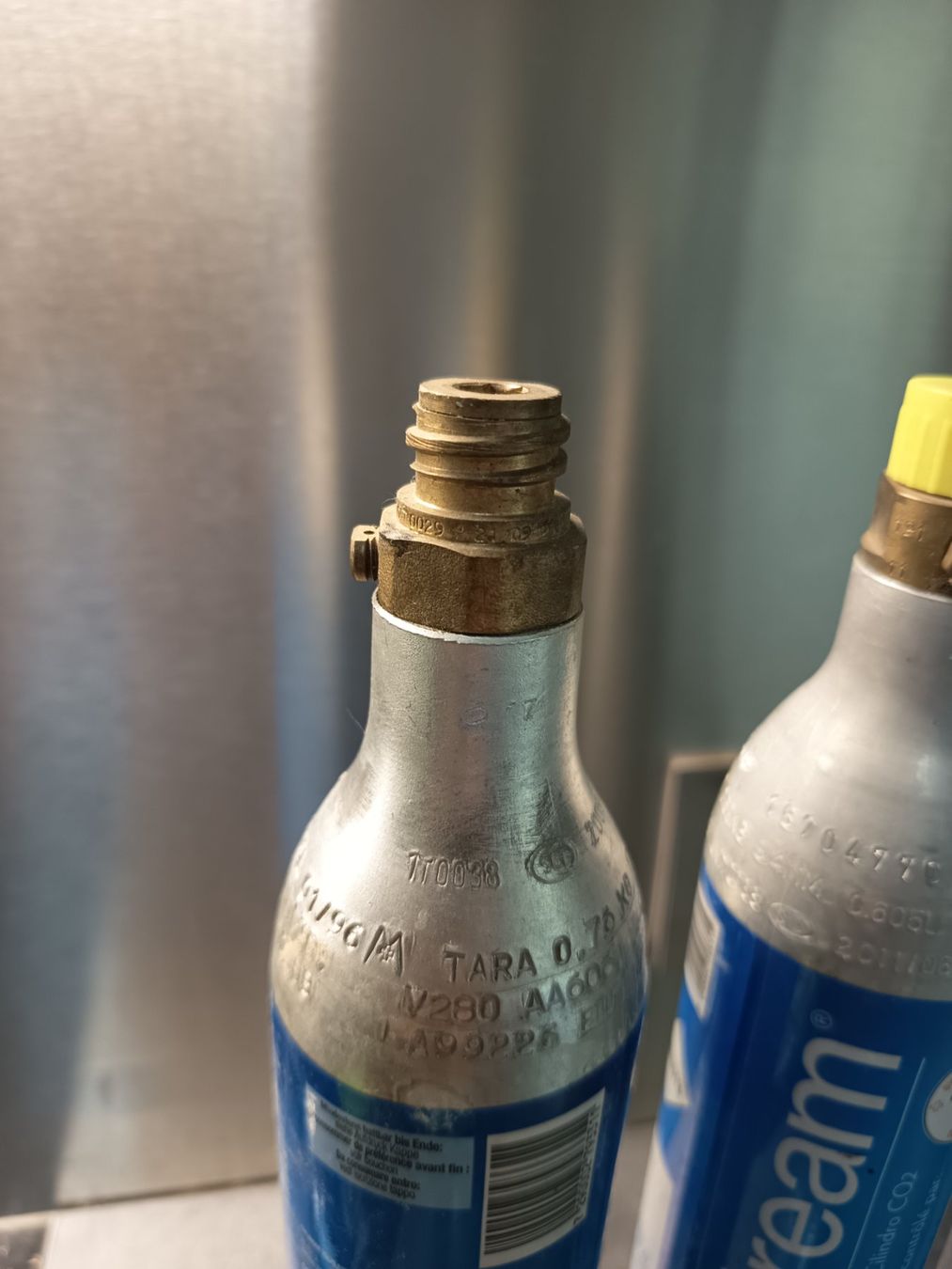 Sodastream Gas-Geräte & -Technik: Sodastream 3 Flaschen leer – Gebraucht aus Chur von Ajura 1