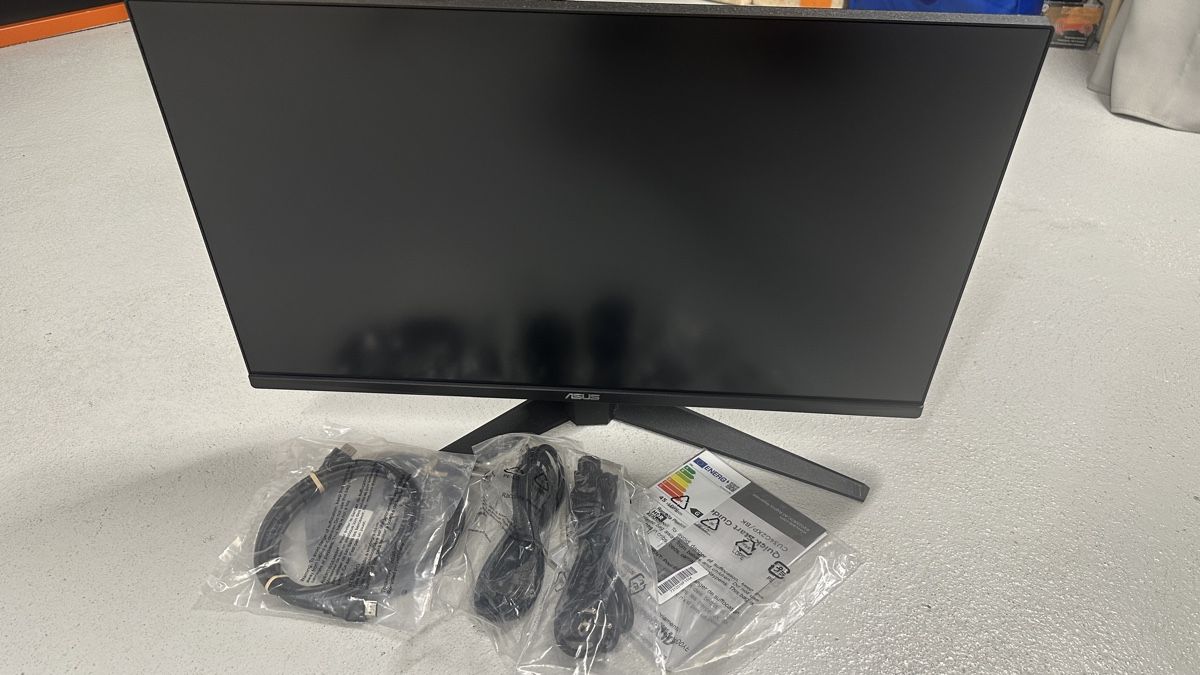 Asus Monitore: Gaming-Bildschirm – Neu (gemäss Beschreibung) aus Reichenburg von Arbnor8864 1