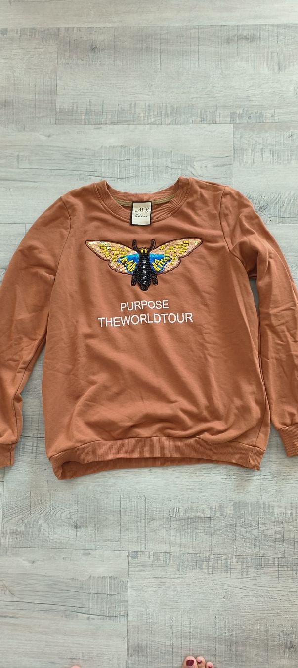 Maglioni & Felpe: Pullover – Nuovo (secondo la descrizione) da Beringen venduto da Holly.80