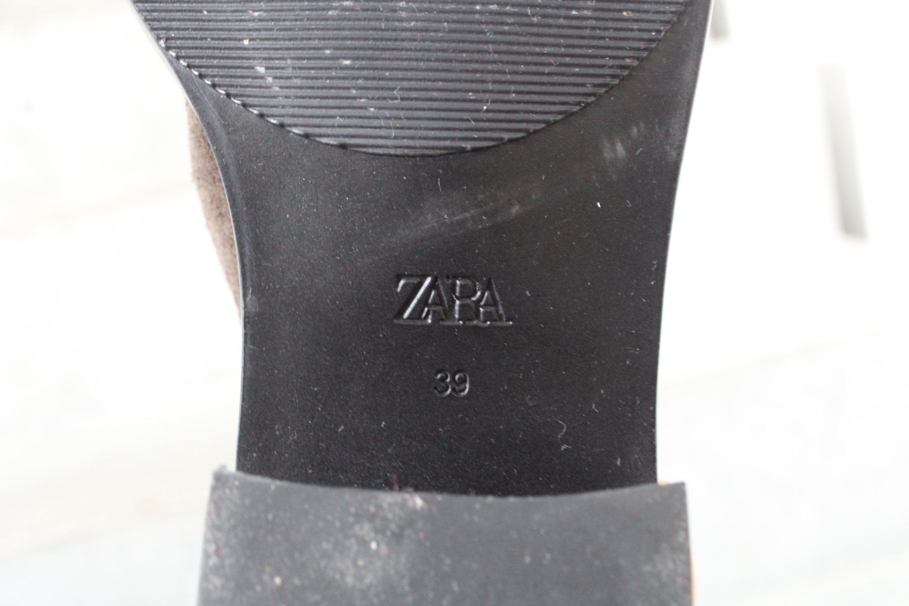 Zara Scarpe da donna: Zara Suede Leather Boots – Nuovo (secondo la descrizione) da St. Gallen venduto da look-twice 8