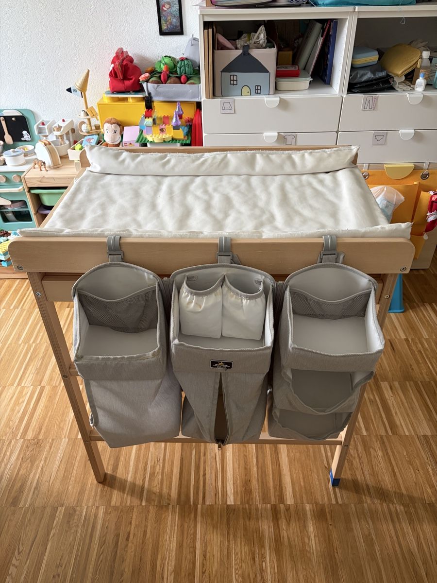 Tables à langer & accessoires: Changing table with built-in bath – D'occasion à Zürich par Valvolina13 3