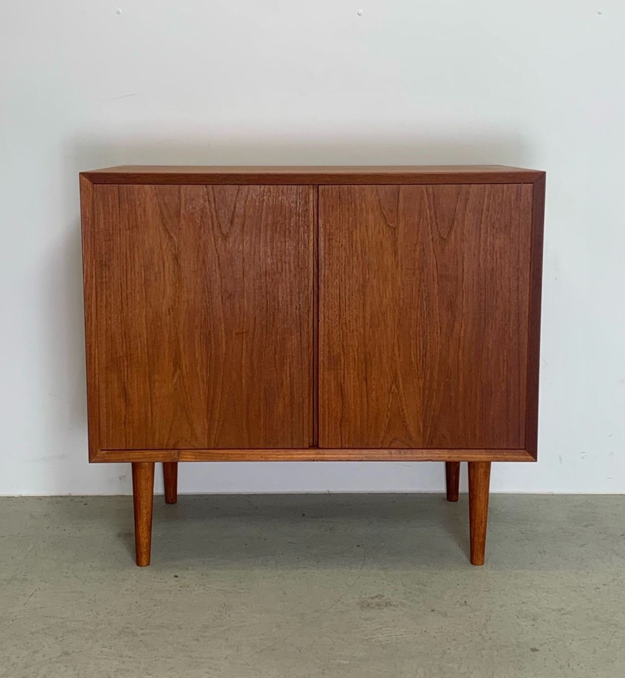 Commodes: Cadovius Teak Sideboard Kommode Denmark 1960s – D'occasion à Basel par MidMod20C 2