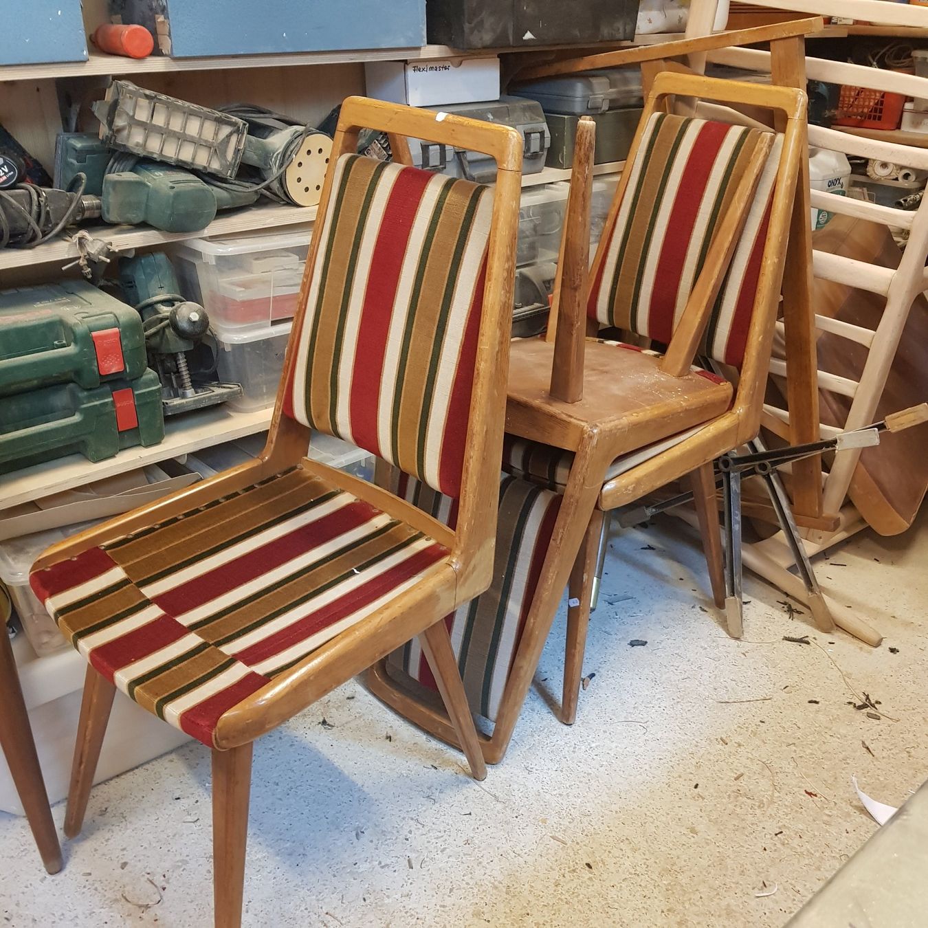 Stühle: Set de 4 chaises des années 50 – Gebraucht aus morges von Kus.design 1