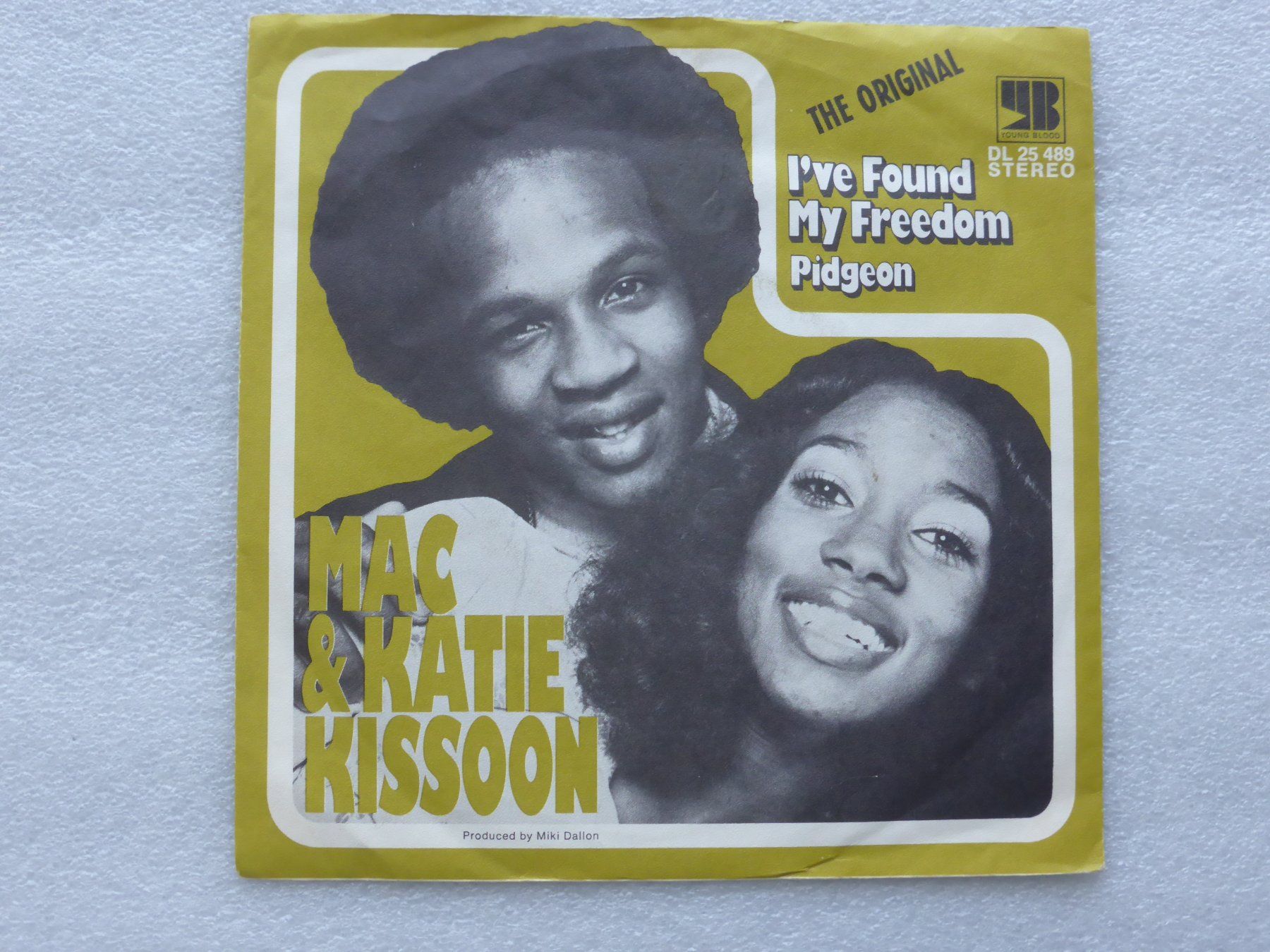 Vinyles: Vinyl Single  MAC & KATIE KISSOON – D'occasion à Küssnacht am Rigi par Mondkinder 3