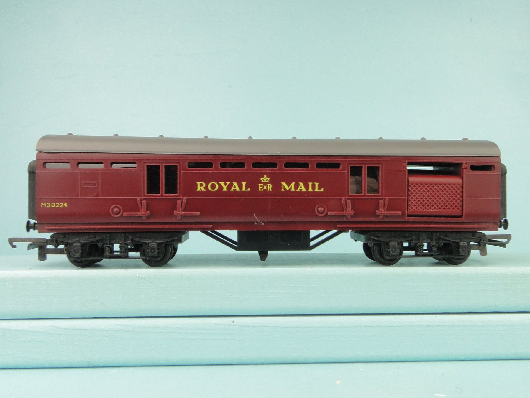 Modelleisenbahnen: Triang H0 Royal Mail – Gebraucht aus Bülach von cann11