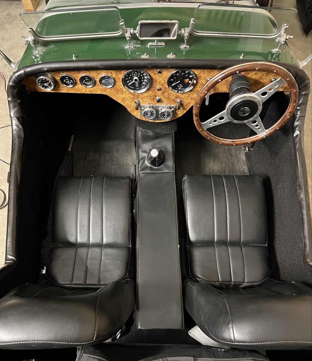 Triumph Automobili: Burlington Arrow Triumph Oldtimer – Usato da Winterthur venduto da docman1966 4