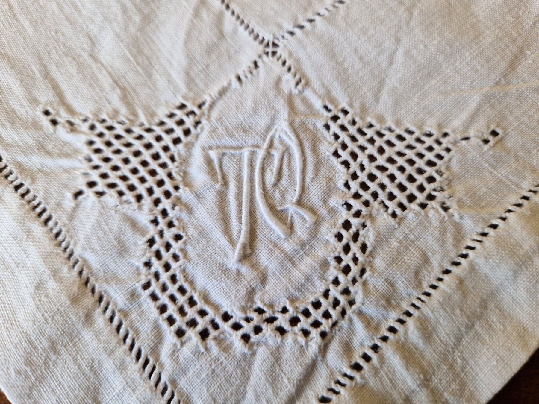 Biancheria da letto: 7 Leinen Servietten weiss mit Monogramm – Usato da Bern venduto da Antikbatik 4