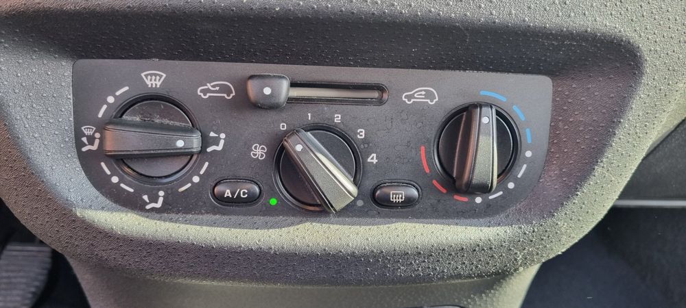 Citroën Automobili: Citroen C3 1.4i - MFK 07.2024 - Manuel - Benzin – Difettoso da Safnern venduto da 1EJR8 7