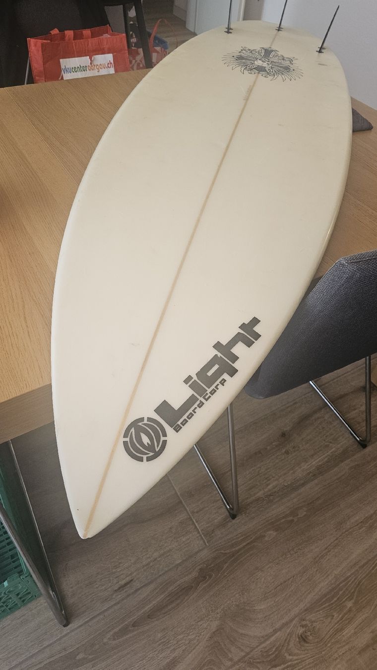 Tavole da surf e di nuoto: Surfbrett Light Board Corp - 6'2" – Usato da Dottikon venduto da b-brain 3