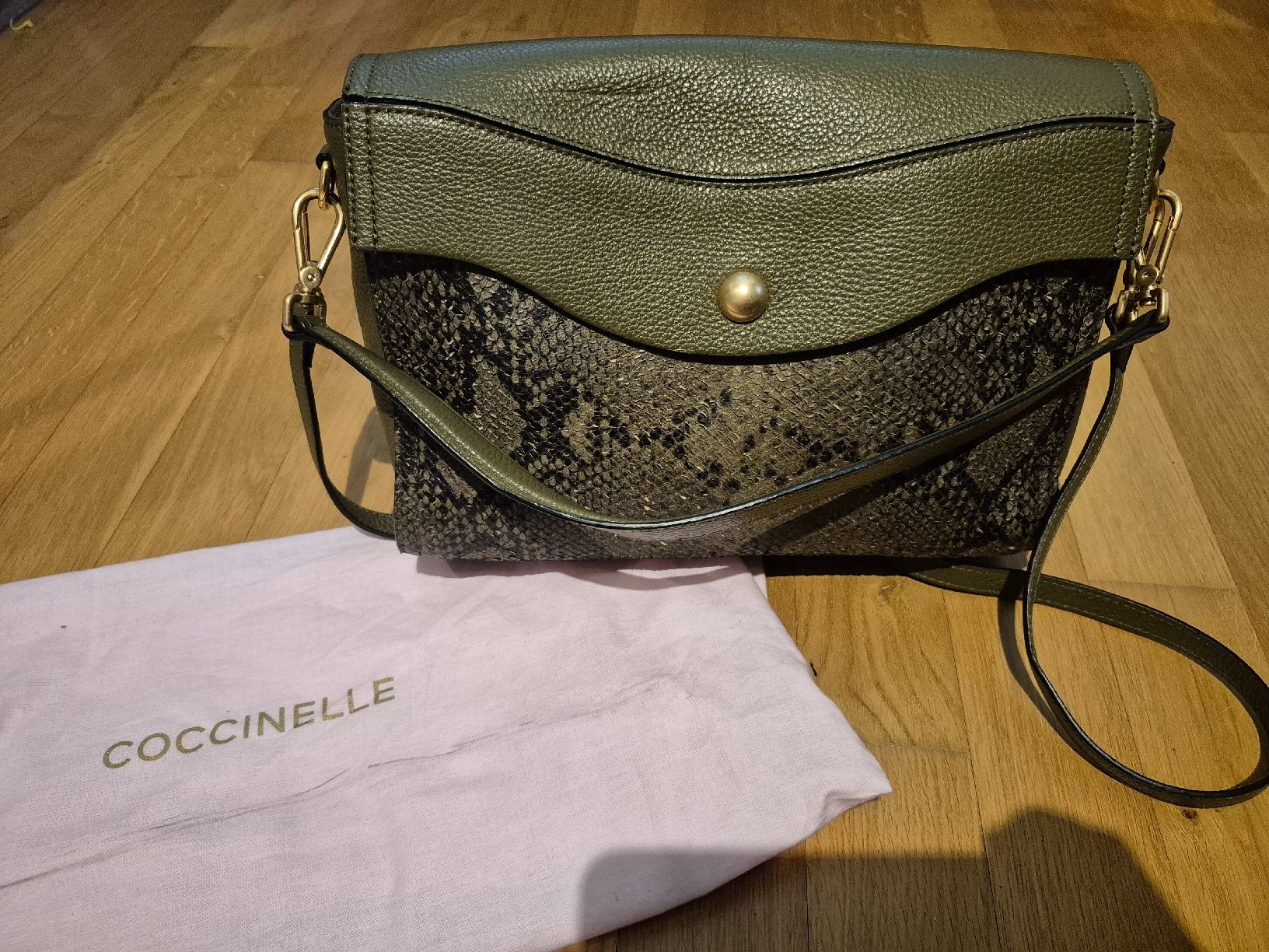 Coccinelle Taschen für Damen: Coccinelle Tasche – Neu (gemäss Beschreibung) aus Küssnacht am Rigi von Patty1993 3
