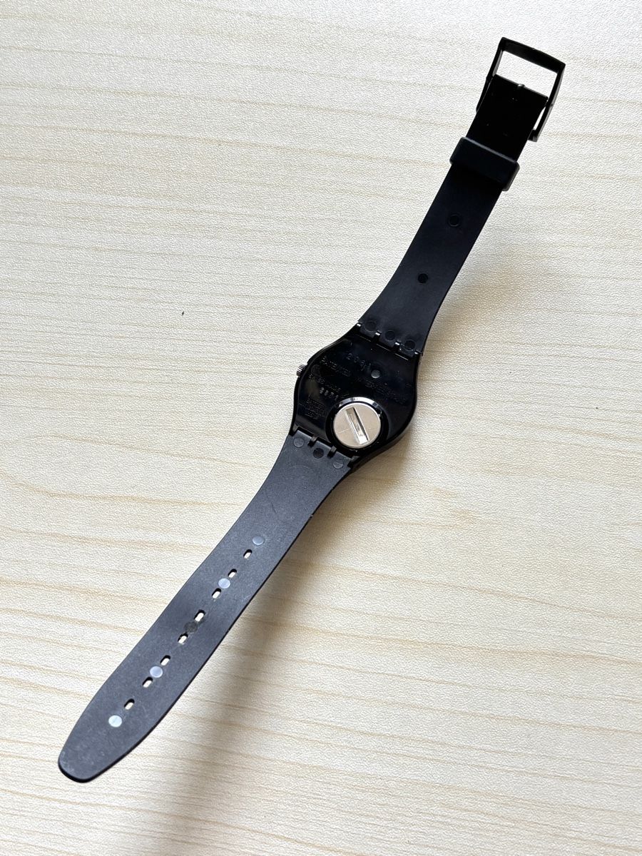 Swatch Orologi: Swatch Uhr schwarz mit Zifferblatt  – Usato da Grenchen venduto da chththl 6
