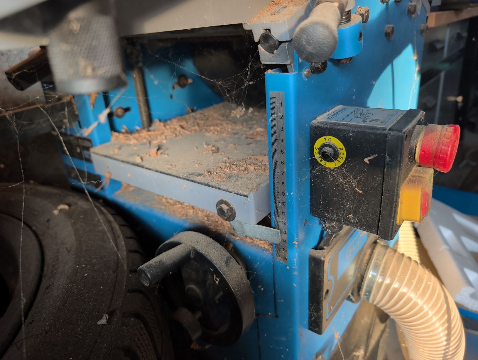 Toutes les machines: raboteuse 230v – D'occasion à St-Martin FR par maboss1980 2