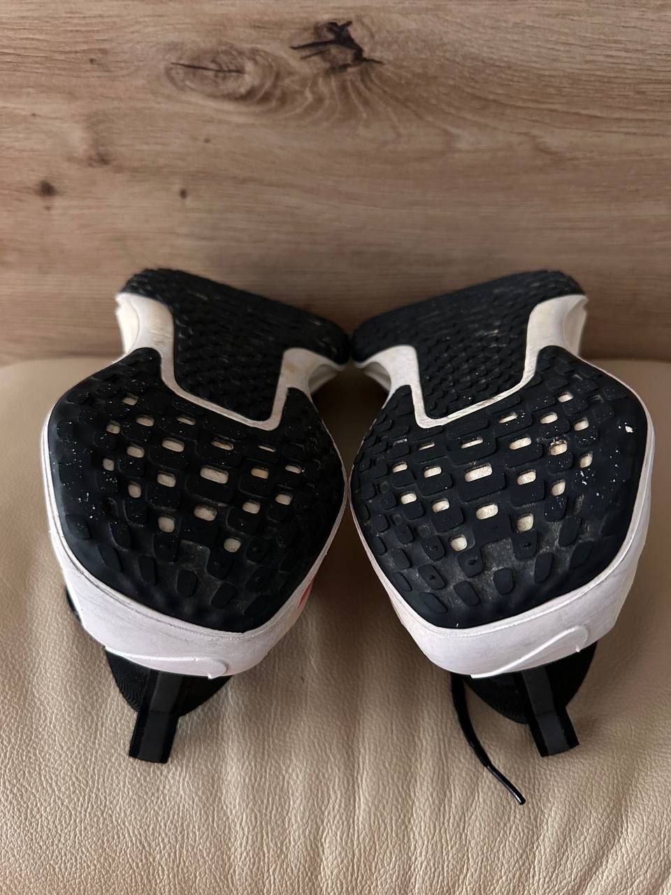 Nike Scarpe da uomo: Nike ZoomX Invincible Run 3 Gr.44 – Nuovo (secondo la descrizione) da Bern venduto da ed_z717 3