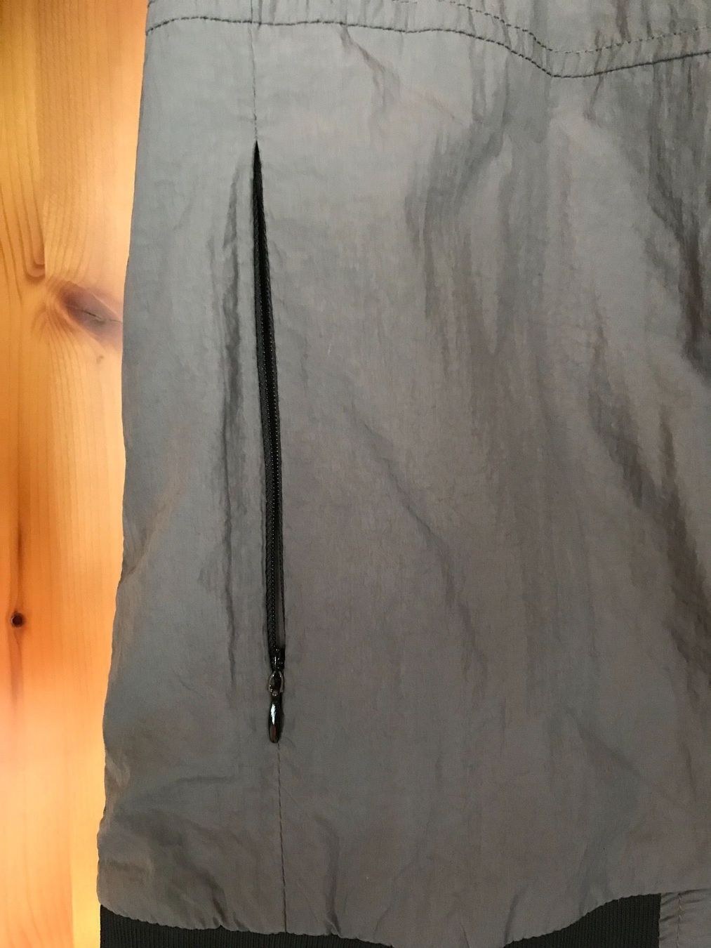 Giacche: LEICHTE WIND-JACKE / ÜBERGANGSJACKE GRAU – Nuovo (secondo la descrizione) da Buchs AG venduto da fischli610 2