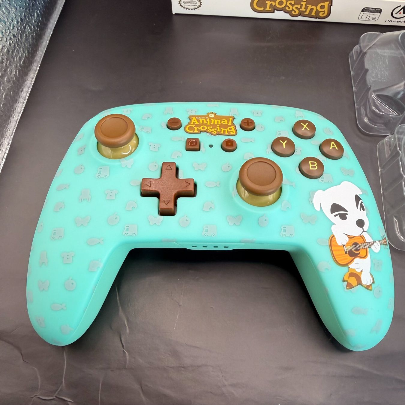 Nintendo Controller: Nintendo Switch Animal Crossing Controller – Usato da Düdingen venduto da Nerdworld 3