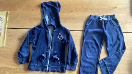 Süssi Jäggli + Hose, Grösse92, ca.4J Dunkelblau mit Schmette